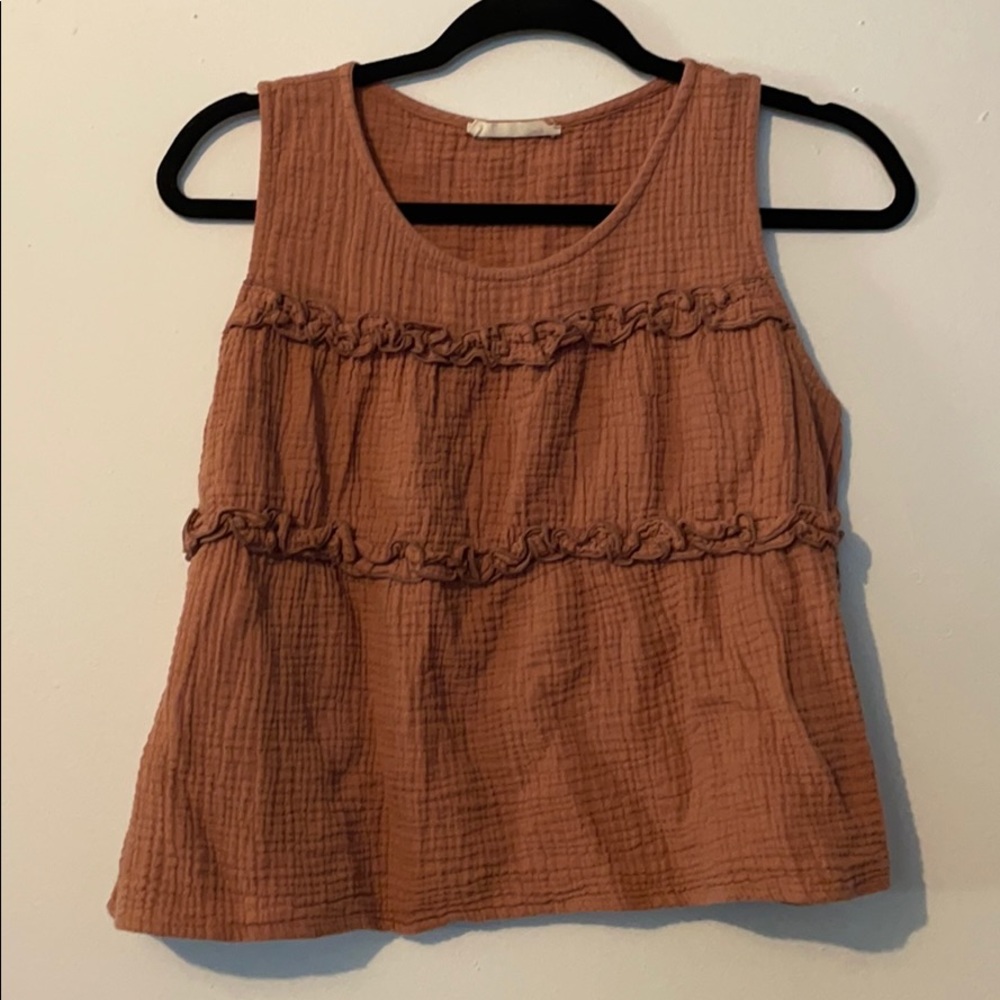 DONATING THIS WEEKEND OPEN TO OFFERS Vintage ruffle detail top